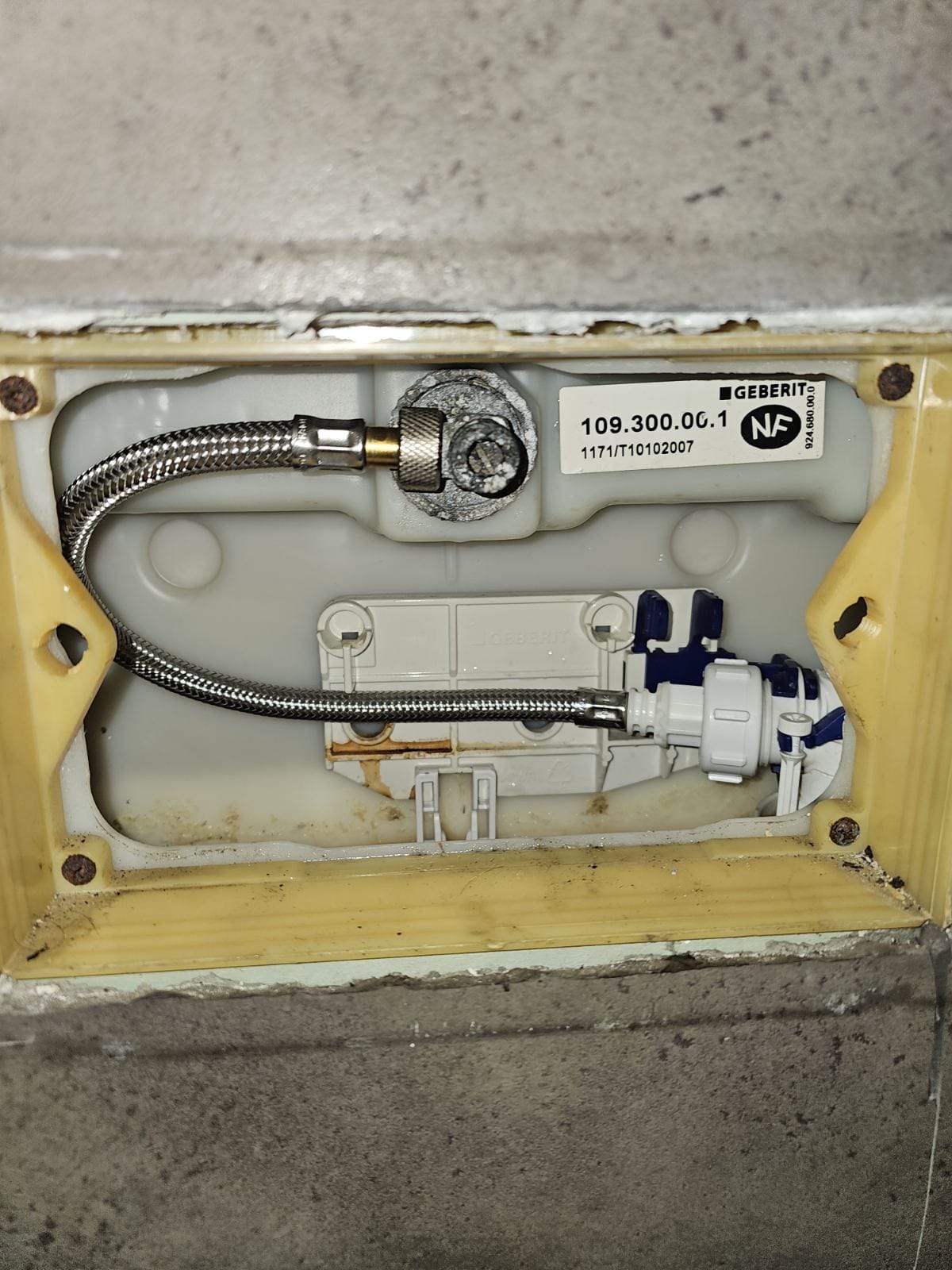 Servisiranje Geberit UP300